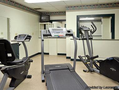 Elkins Inn And Suites Instalações foto